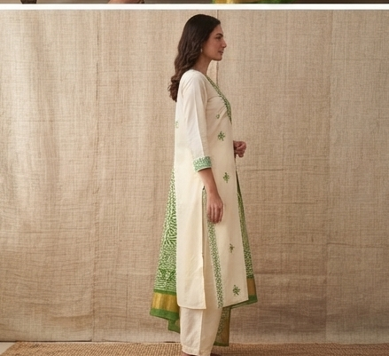 Batik yoke with dupatta ladga patti